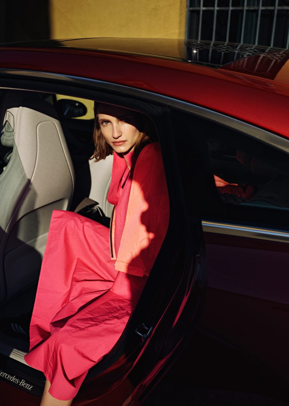 Mercedes-EQS-Fashionstylist-Frankfurt-04